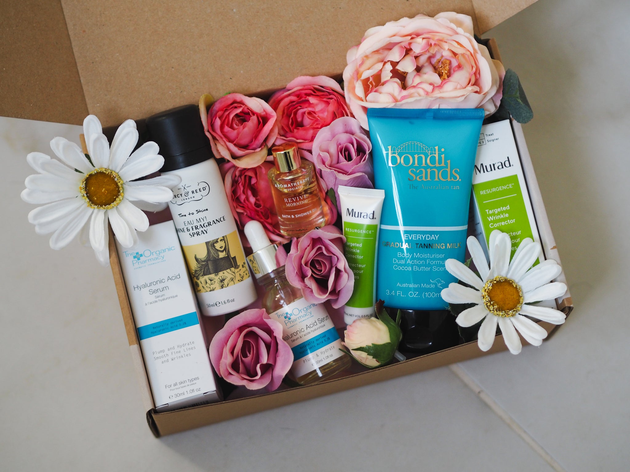 NOVEMBER BOX 2022 - THE GIVE AND RECEIVE BOX!